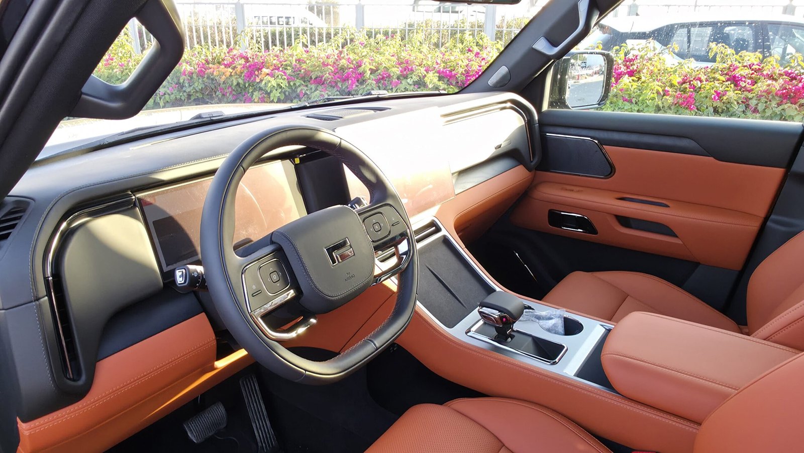 ROX 01 - Black - Orange Interior - 7 Seats - 2026 - Image 18